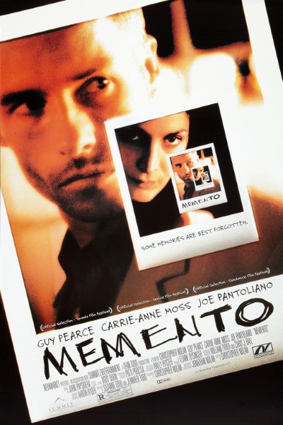 Download Memento (2000) Dual Audio [Hindi – English] Movie 480p | 720p | 1080p BluRay ESub